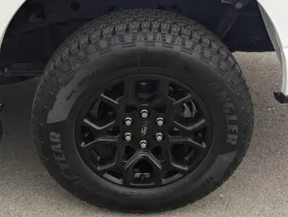 Ford F-150 2025 4x4 XLT 4dr SuperCrew 6.5 ft. SB