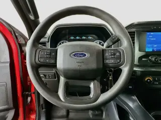 Ford F-150 2022 4x2 XL 4dr SuperCrew 5.5 ft. SB