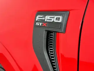 Ford F-150 2022 4x2 XL 4dr SuperCrew 5.5 ft. SB