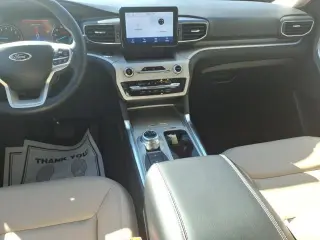 Ford Explorer 2024 AWD XLT 4dr SUV