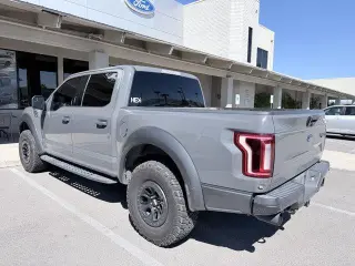 Ford F-150 2020 4x4 Raptor 4dr SuperCrew 5.5 ft. SB