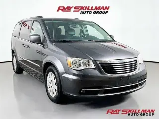 Chrysler Town and Country 2016 Touring 4dr Mini-Van