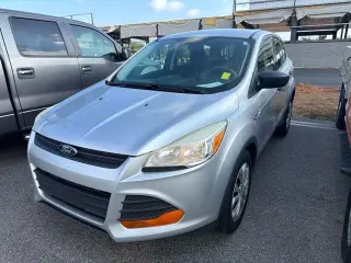 Ford Escape 2015 S 4dr SUV