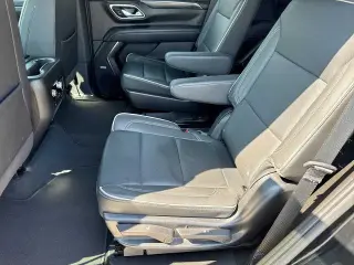 GMC Yukon 2023 4x4 SLT 4dr SUV