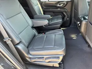 GMC Yukon 2023 4x4 SLT 4dr SUV