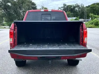 Ford F-150 2017 4x4 XLT 4dr SuperCrew 5.5 ft. SB