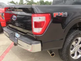 Ford F-150 2023 4x4 Lariat 4p SuperCab 6.5 ft. SB