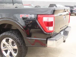 Ford F-150 2023 4x4 Lariat 4p SuperCab 6.5 ft. SB
