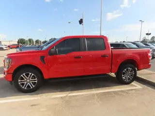 Ford F-150 2023 4x4 XL 4dr SuperCrew 6.5 ft. SB
