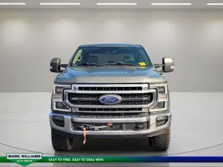 Ford F-250 Super Duty 2020 4x4 Lariat 4dr Crew Cab 6.8 ft. SB Pickup