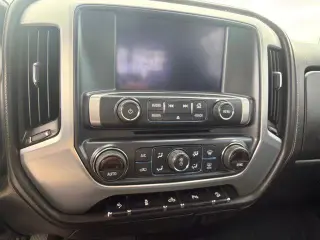 GMC Sierra 1500 2018 4x4 SLE 4p Doble Cabina 6.5 pies CA