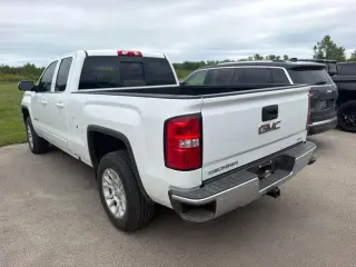 GMC Sierra 1500 2018 4x4 SLE 4p Doble Cabina 6.5 pies CA
