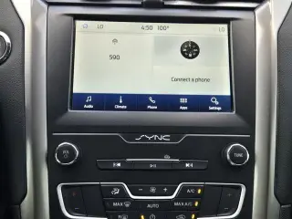 Ford Fusion 2019 SE 4dr Sedán