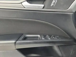 Ford Fusion 2019 SE 4dr Sedán