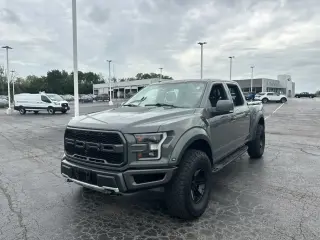 Ford F-150 2018 4x4 Raptor 4dr SuperCrew 5.5 ft. SB