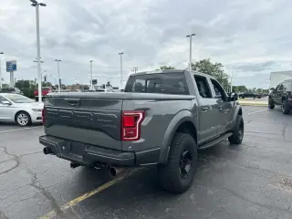 Ford F-150 2018 4x4 Raptor 4dr SuperCrew 5.5 ft. SB