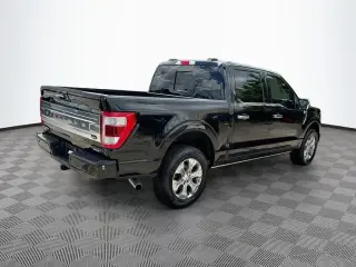 Ford F-150 2023 4x4 XL 4dr SuperCrew 5.5 ft. SB