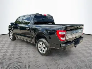 Ford F-150 2023 4x4 XL 4dr SuperCrew 5.5 ft. SB