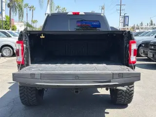 Ford F-150 2021 4x4 Platinum 4p SuperCrew 5.5 ft. SB