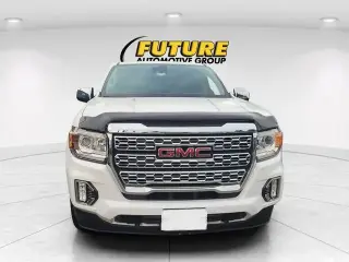 GMC Canyon 2022 4x4 Denali 4dr Crew Cab 5 ft. SB