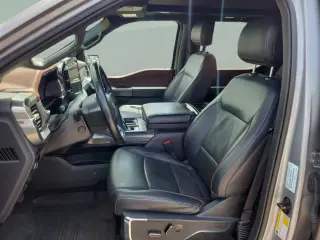 Ford F-150 2023 4x4 Lariat 4dr SuperCrew 5.5 ft. SB