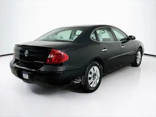 Buick LaCrosse 2005 CX 4dr Sedán con Airbags Frontales y Traseros