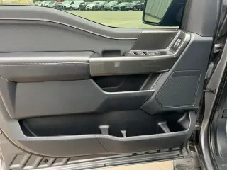 Ford F-150 2023 4x4 XLT 4dr SuperCrew 5.5 ft. SB