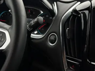 Chevrolet Traverse 2023 4x4 LT Tela 4dr SUV