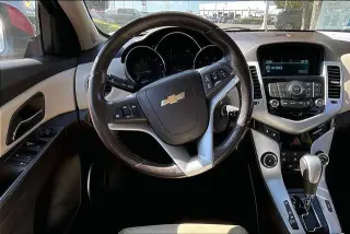 Chevrolet Cruze 2011 LT 4p Sedan con 2LT