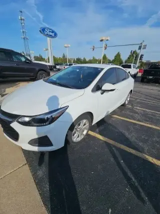 Chevrolet Cruze 2019 LT 4dr Sedan