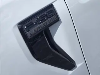 Ford F-150 2024 4x4 Lariat 4 puertas SuperCrew 5.5 pies SB