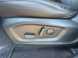 Ford Explorer 2023 AWD Limited 4dr SUV
