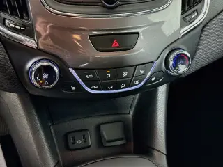 Chevrolet Cruze 2019 LT 4p Sedan