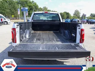 Ford F-150 2025 4x2 XL 2dr Cabina Regular 8 ft. LB
