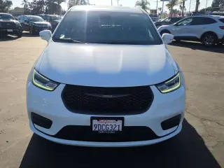 Chrysler Pacifica Hybrid 2022 Limited 4dr Mini-Van