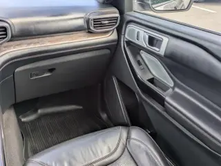 Ford Explorer 2023 AWD Platinum 4dr SUV