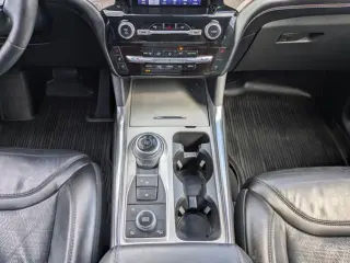 Ford Explorer 2023 AWD Platinum 4dr SUV