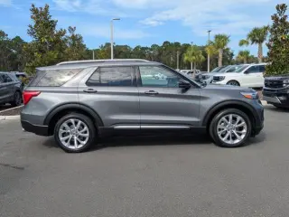 Ford Explorer 2023 AWD Platinum 4dr SUV