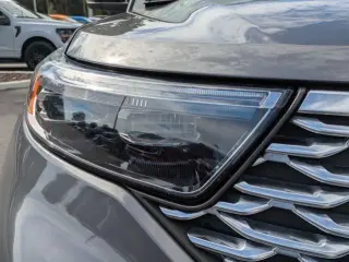 Ford Explorer 2023 AWD Platinum 4dr SUV