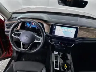 Volkswagen Atlas 2024 SE 4dr SUV con Tecnología