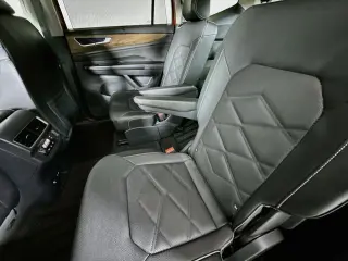 Volkswagen Atlas 2024 SE 4dr SUV con Tecnología