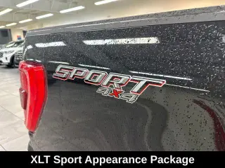Ford F-150 2023 4x4 XLT 4dr SuperCrew 5.5 ft. SB
