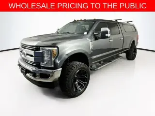 Ford F-350 Super Duty 2019 4x4 Lariat 4dr Crew Cab 6.8 ft. SB SRW Pickup