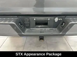 Ford F-150 2023 4x4 XL 4dr SuperCrew 5.5 ft. SB