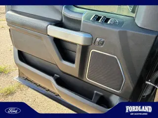 Ford F-150 2018 4x4 Lariat 4dr SuperCrew 5.5 ft. SB