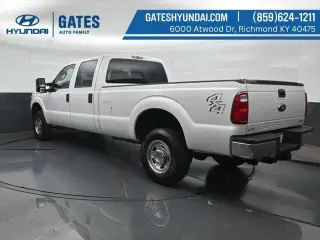 Ford F-350 Super Duty 2016 4x4 XL 4dr Crew Cab 6.8 ft. SB SRW Pickup
