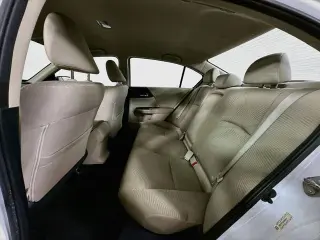 Honda Accord 2014 LX 4dr Sedán CVT