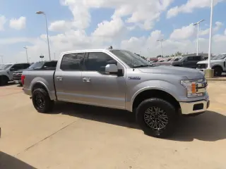 Ford F-150 2020 4x2 Lariat 4 puertas SuperCrew 5.5 pies. SB