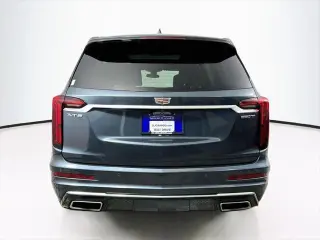 Cadillac XT6 2021 Lujo 4 SUV
