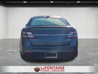 Ford Taurus 2018 SEL 4dr Sedan